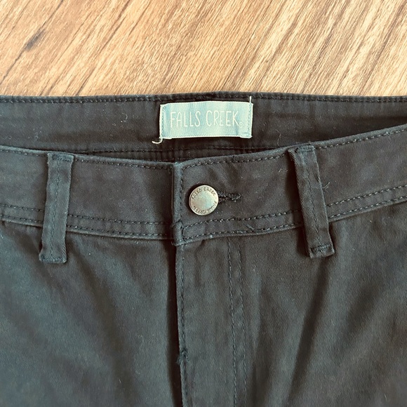 Falls Creek Women’s Jean Shorts- NWT - Picture 3 of 5
